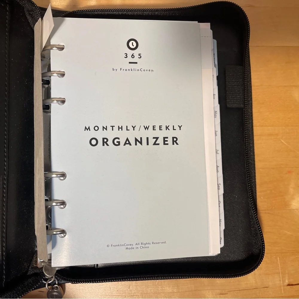 Franklin Covey 365 Monthly/Weekly  Black Planner Organizer 2006-2007
